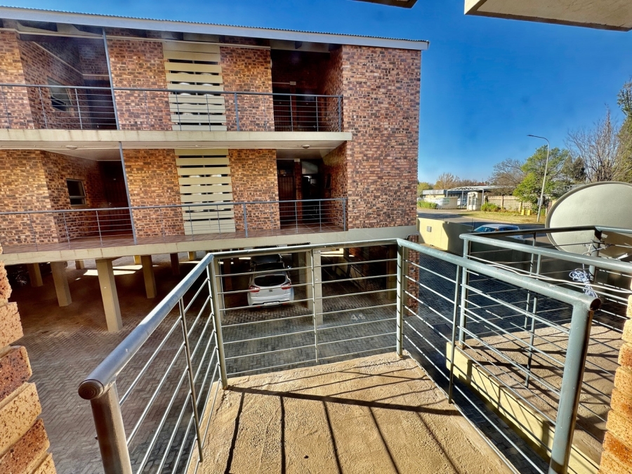 1 Bedroom Property for Sale in Dassie Rand North West